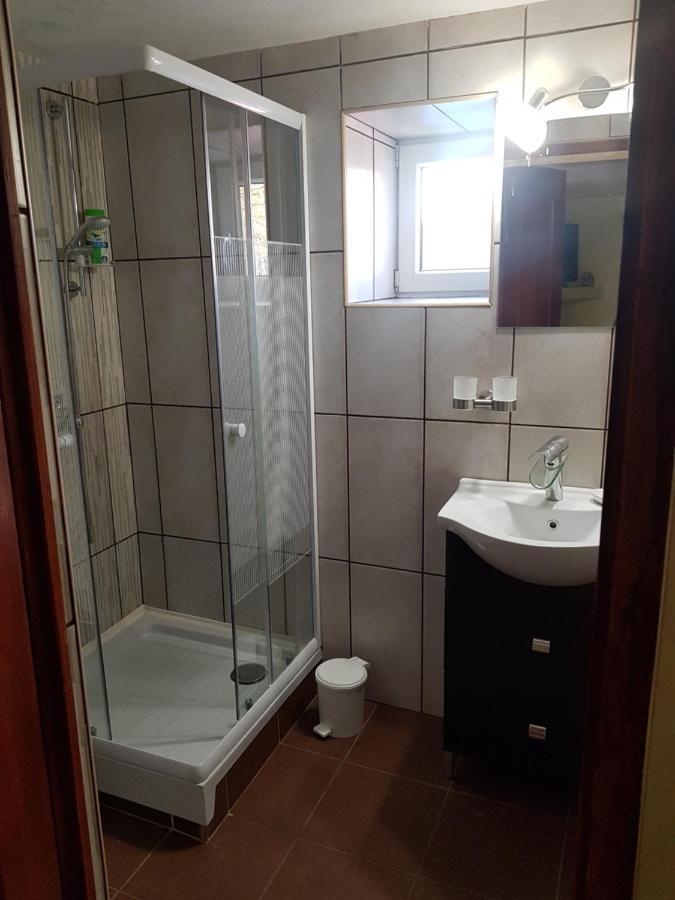 Anna Bella Apartman Gyula Exterior foto