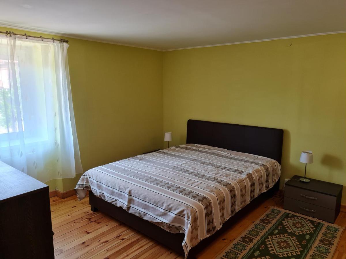 Anna Bella Apartman Gyula Exterior foto