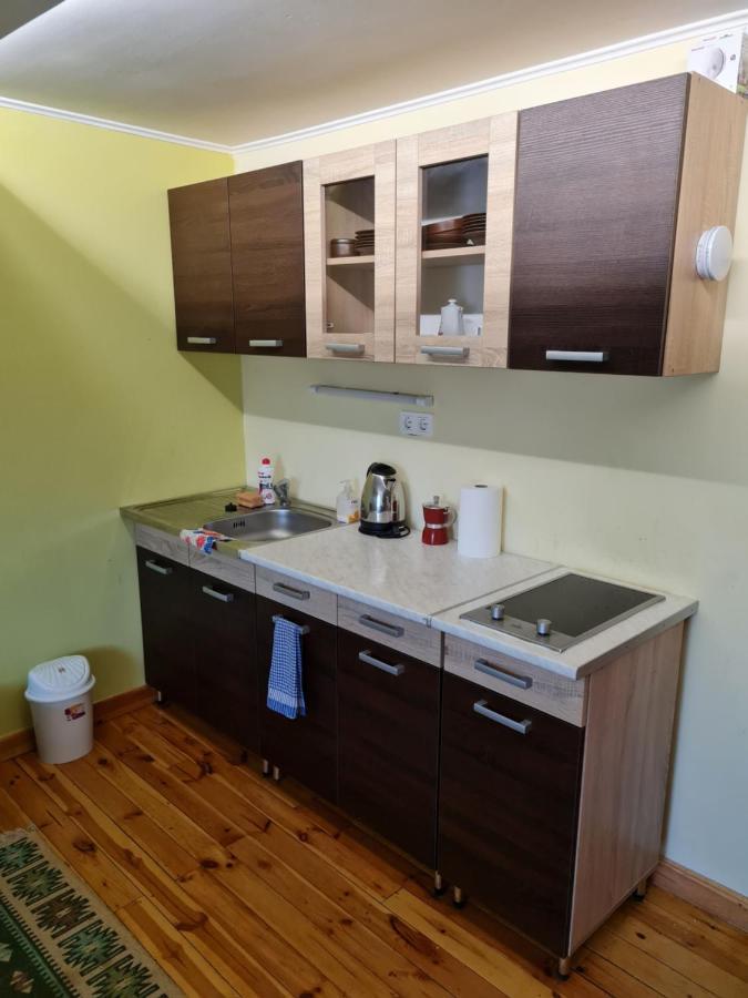 Anna Bella Apartman Gyula Exterior foto